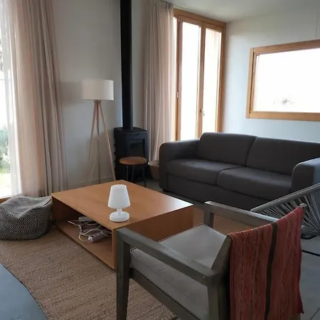 Casa De Diseno Con Piscina En Girona. * Ultramort